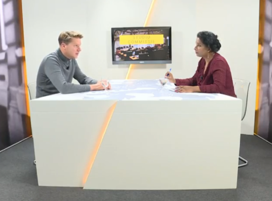Vlaams Parlement TV met Axel Ronse